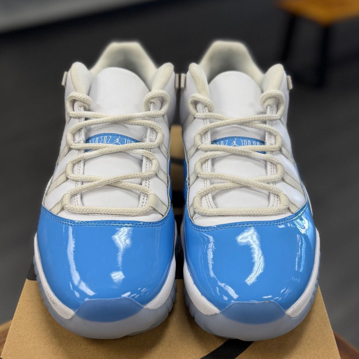 Jordan 11 Retro Low University Blue (2026) - Preowned