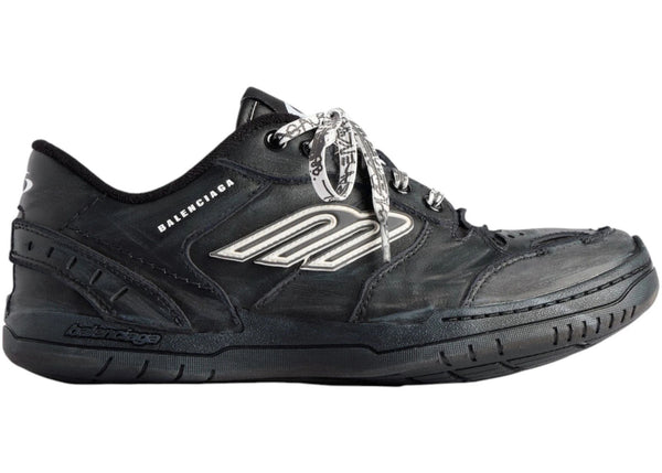 Balenciaga Hamptons Worn-Out Black - Preowned