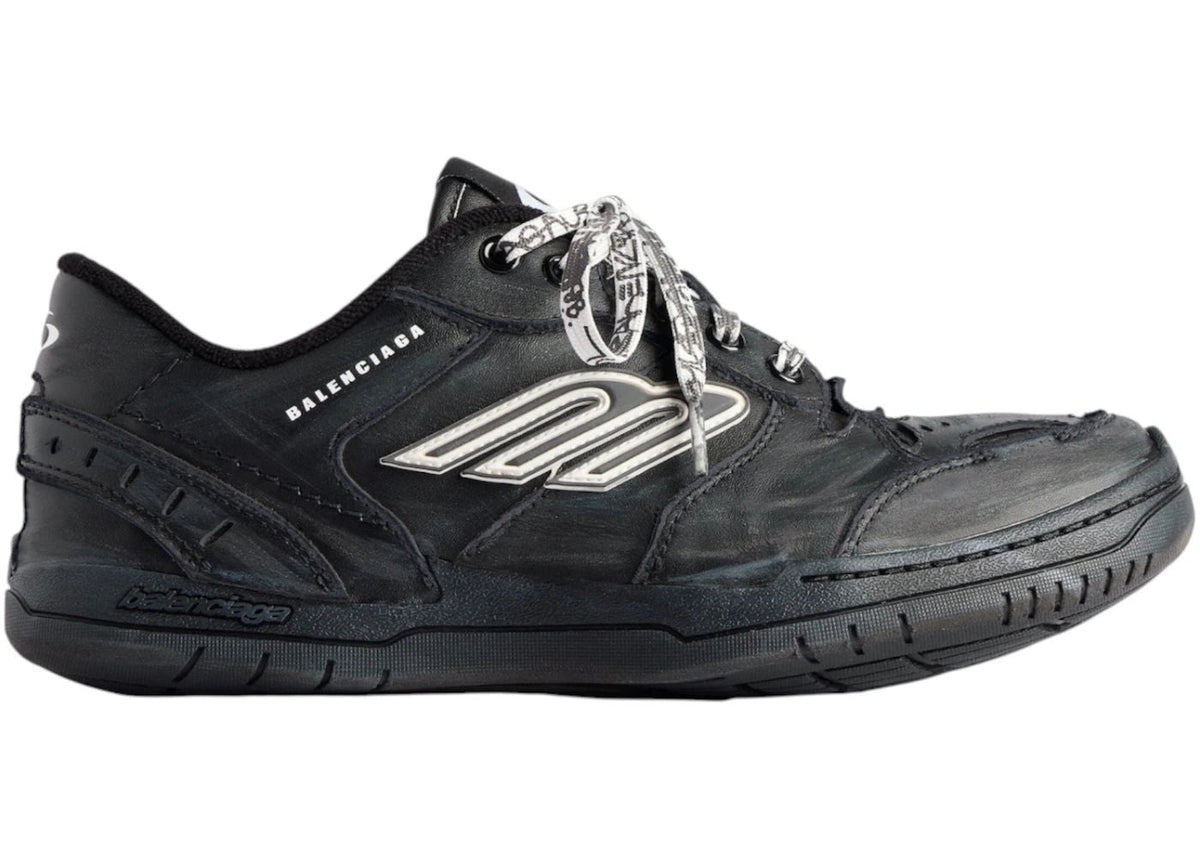 Balenciaga Hamptons Worn-Out Black - Preowned