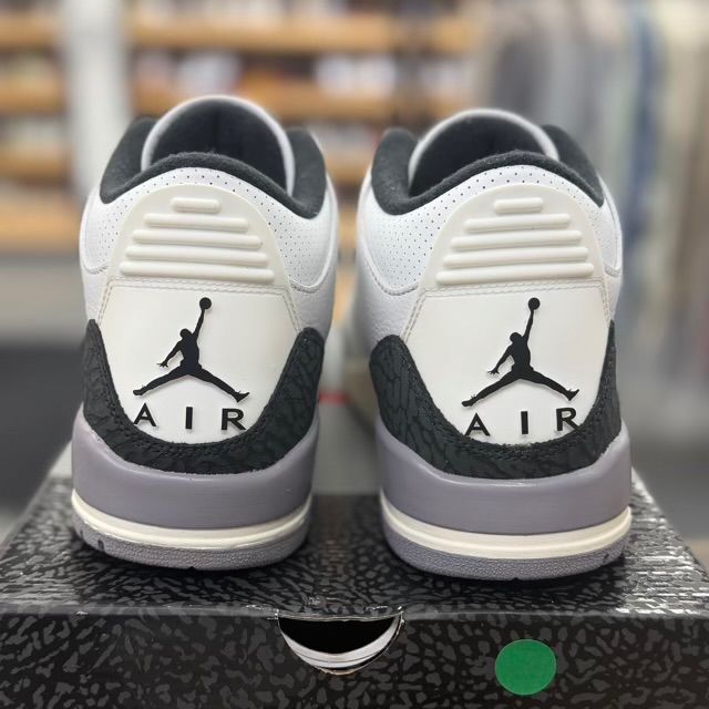 Jordan 3 Retro Cement Grey - Preowned