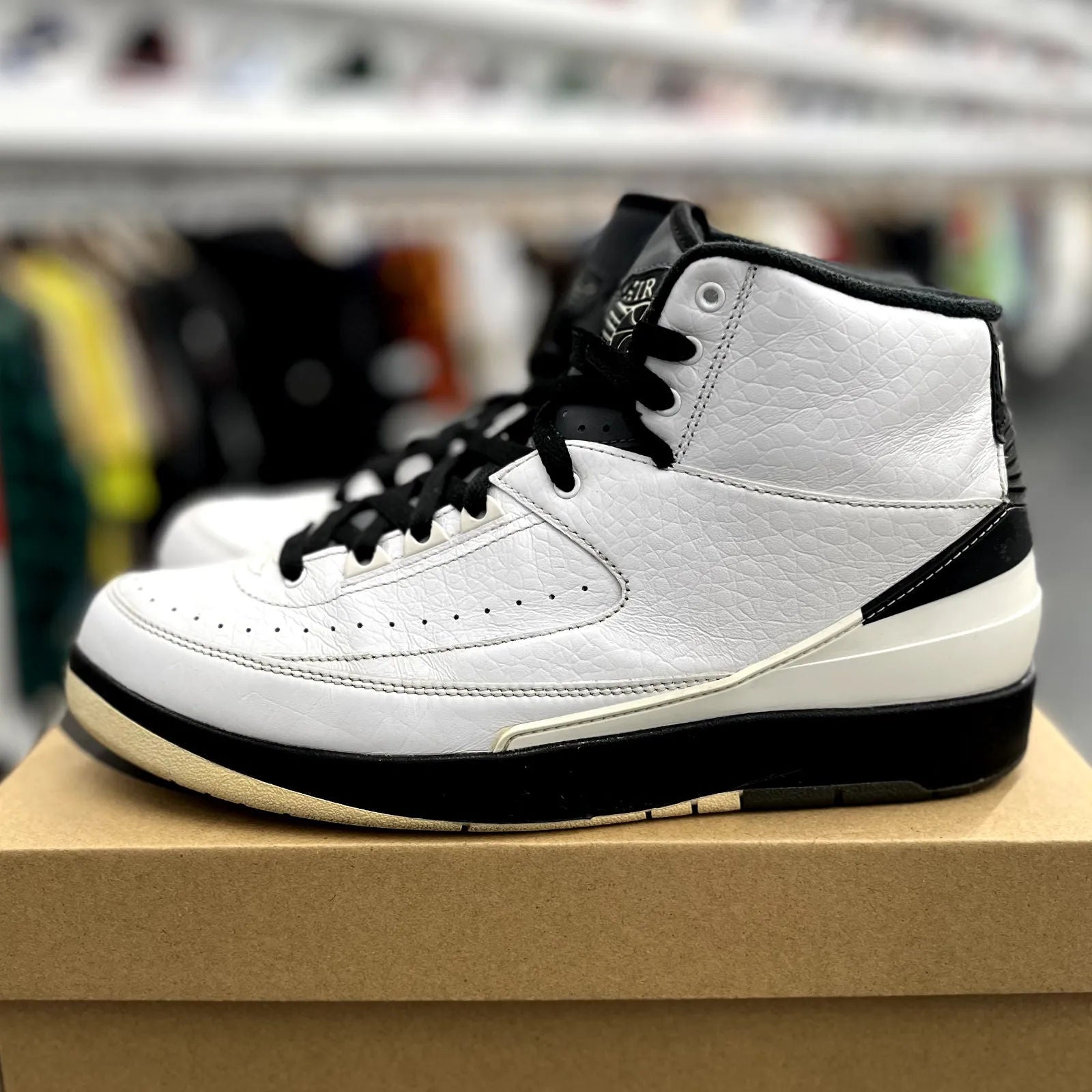 Jordan 2 Retro Wing It - Preowned
