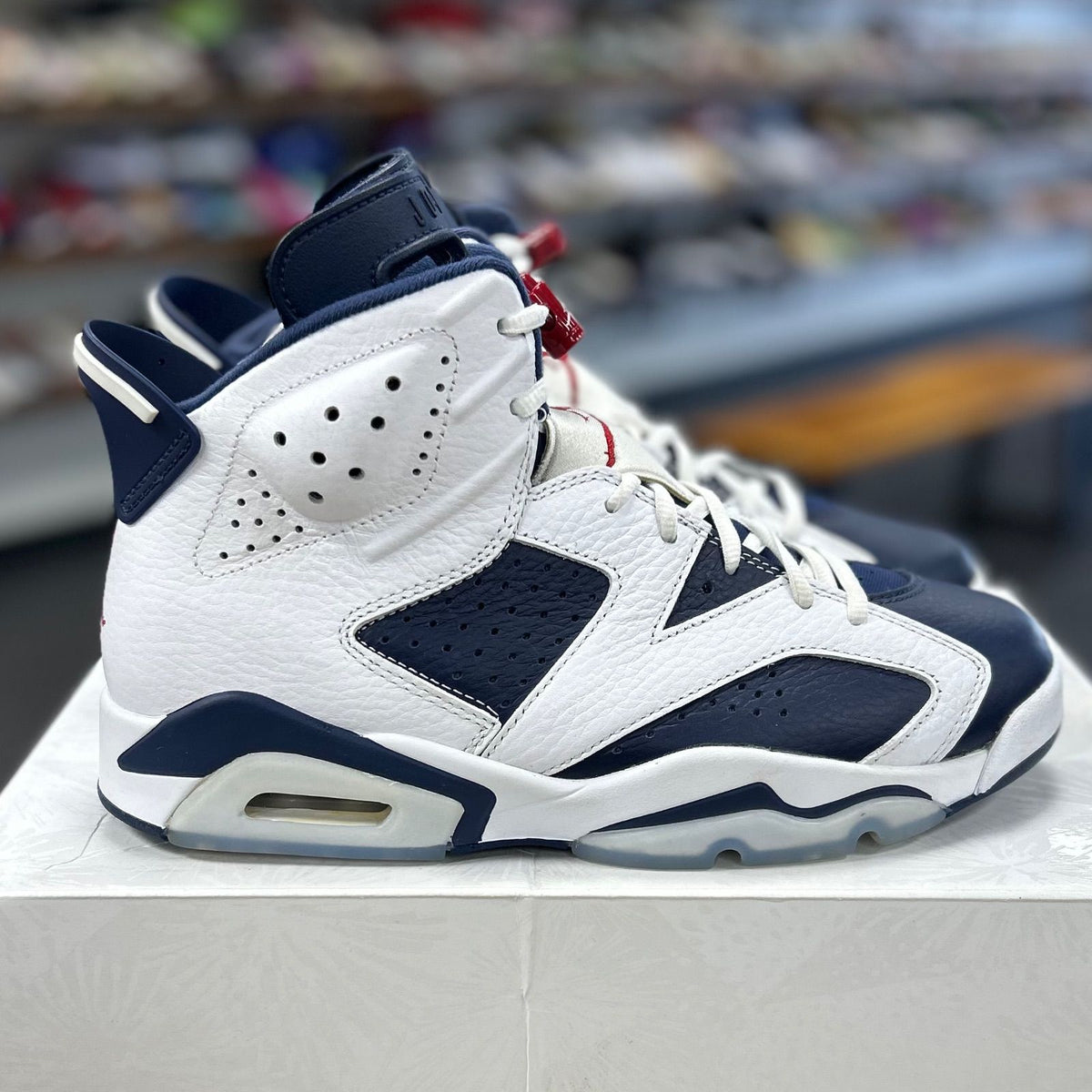 Jordan 6 Retro Olympic (2024) - Preowned