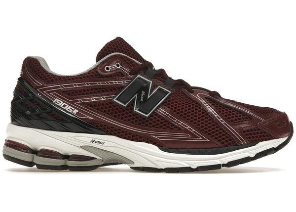 BRAND NEW STEAL - New Balance 1906R Burgundy Black