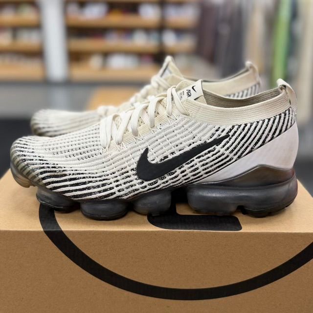 Nike Air VaporMax Flyknit 3 Zebra - Preowned