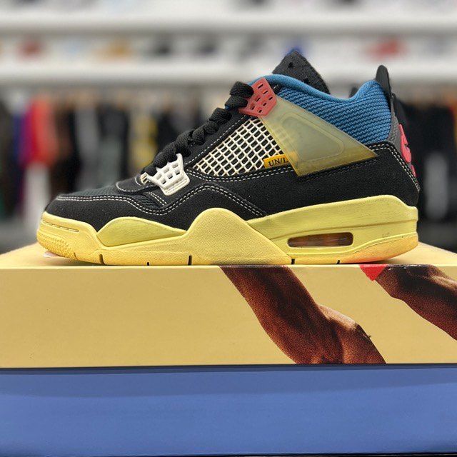 Jordan 4 Retro Union Off Noir - Preowned