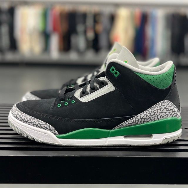 Jordan 3 Retro Pine Green - Preowned