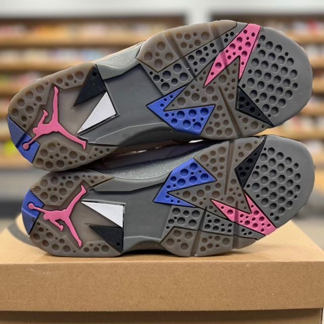 Jordan 7 Retro SE Sapphire - Preowned