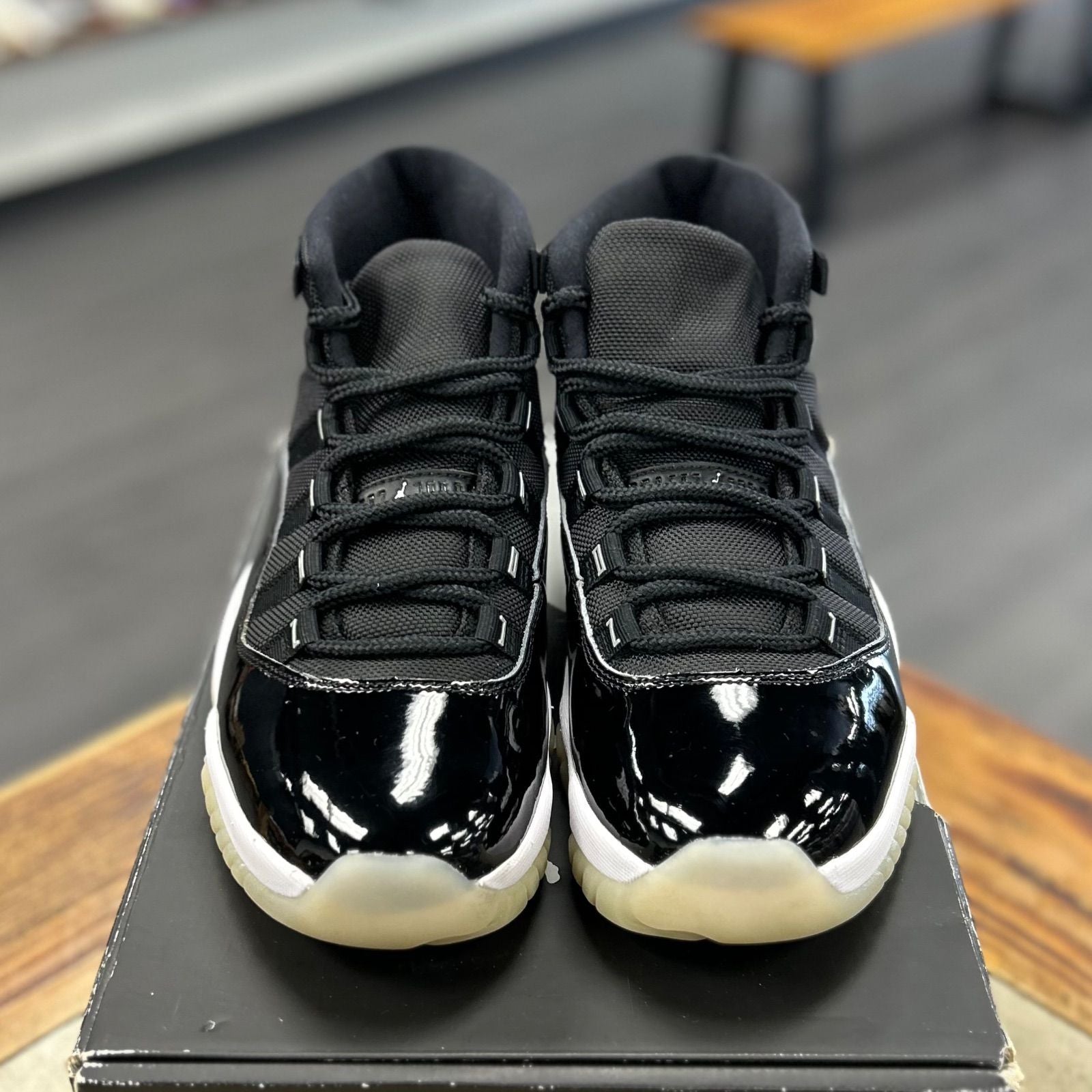Jordan 11 Retro Jubilee 25th Anniversary - Preowned