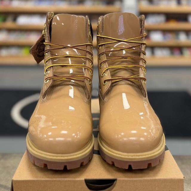 Timberland 6" Premium Waterproof Patent Boots Finch Wheat - Preowned